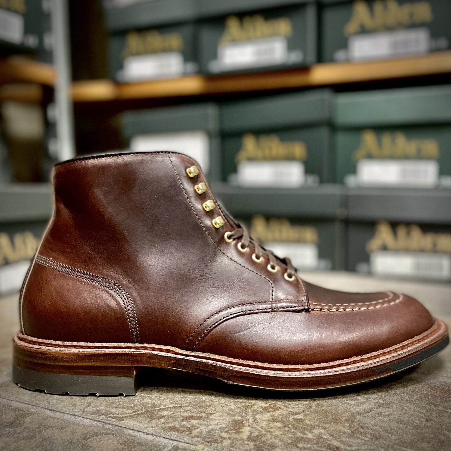 D1932HC - "Dirty Bones" Indy Boot in Brown Chromexcel