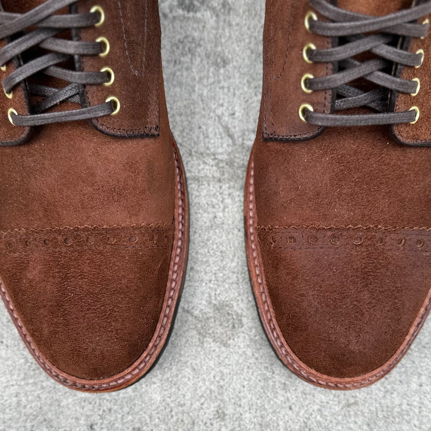 D6864HC - Jumper Boot in Tobacco Reverse Chamois
