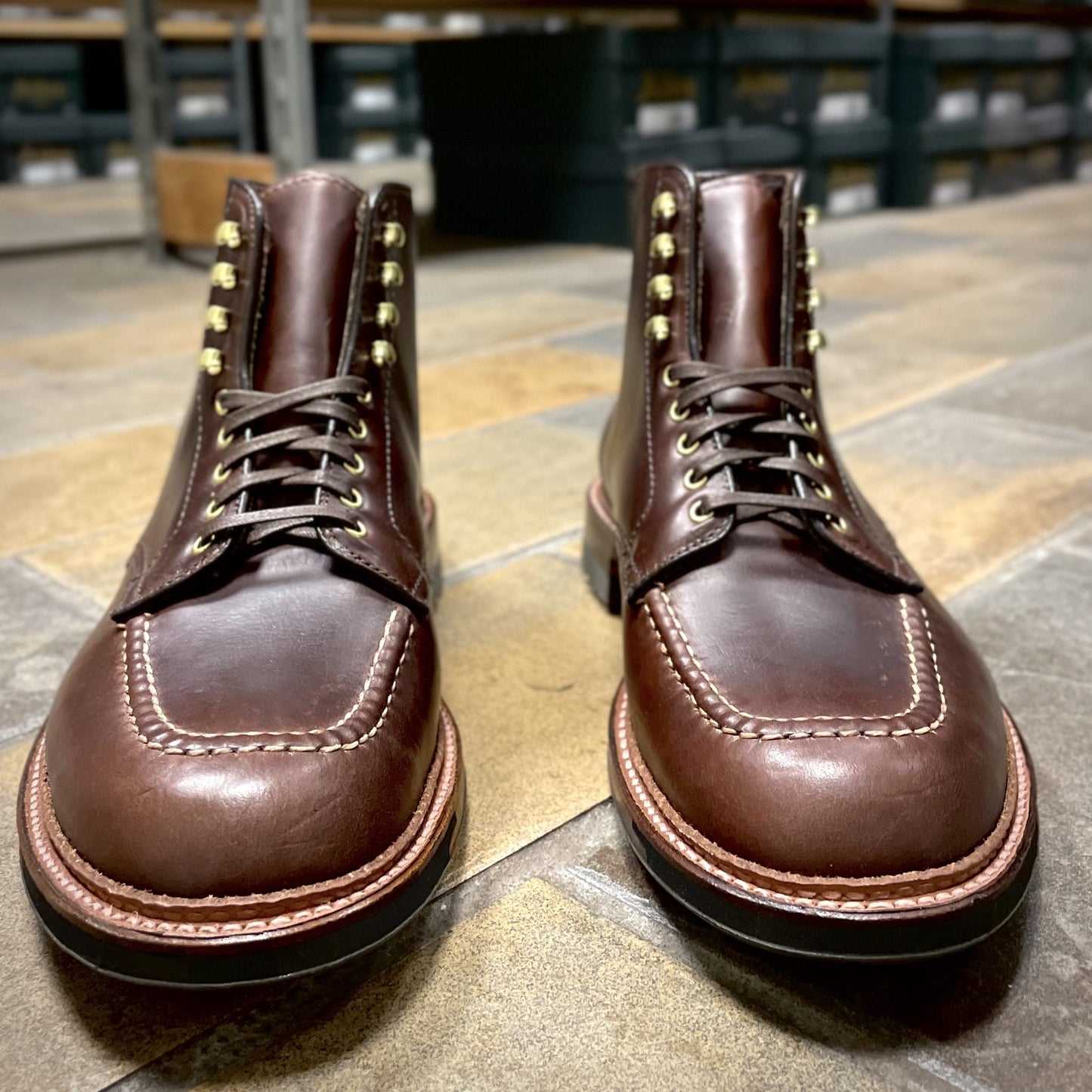 D1932HC - "Dirty Bones" Indy Boot in Brown Chromexcel