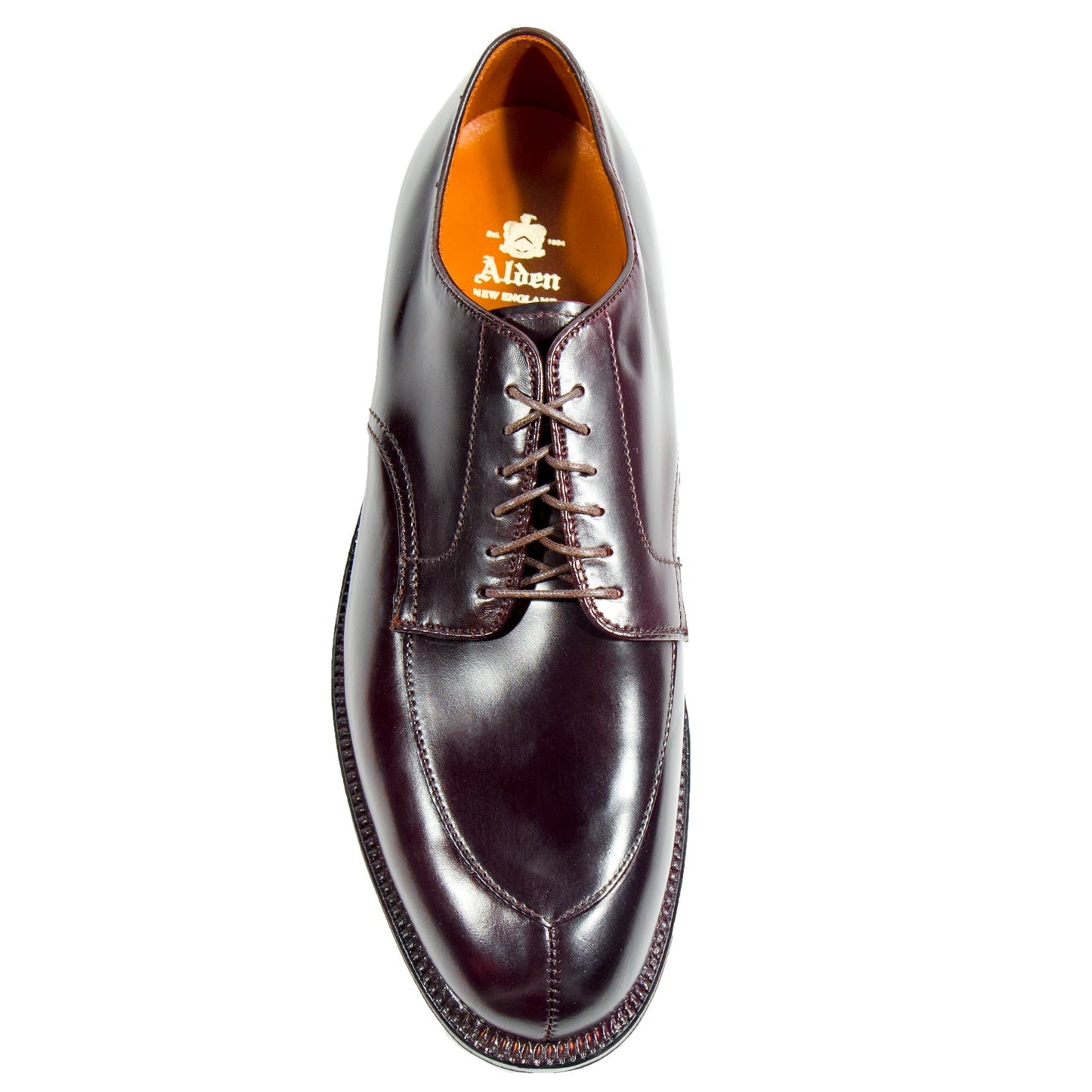 A top view of the Alden Madison D6616 V-Tip Split Toe Blucher in Color 8 Shell Cordovan, featuring a split toe moc design, brown laces, orange insole with gold Alden logo, and made on the Barrie Last.