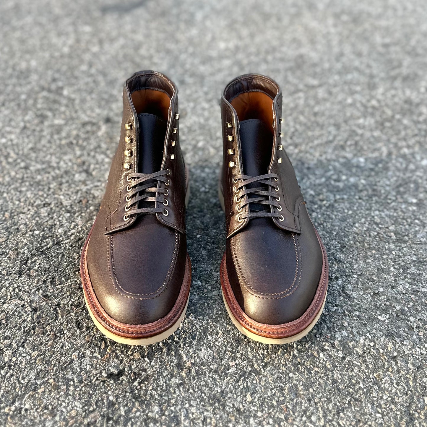 D3917H - Dirty Bones Indy Boot 2.0 in Arabica Lux (Machine Stitch)