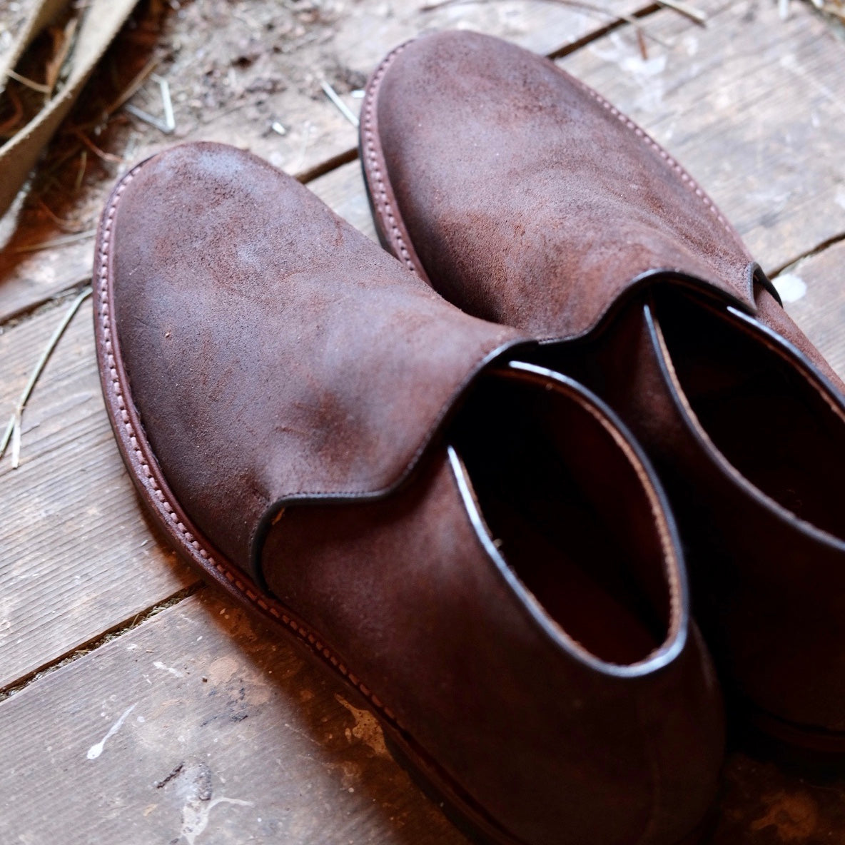 D8704C - Folsom Slip On Chukka in Tobbacco Reverse Chamois