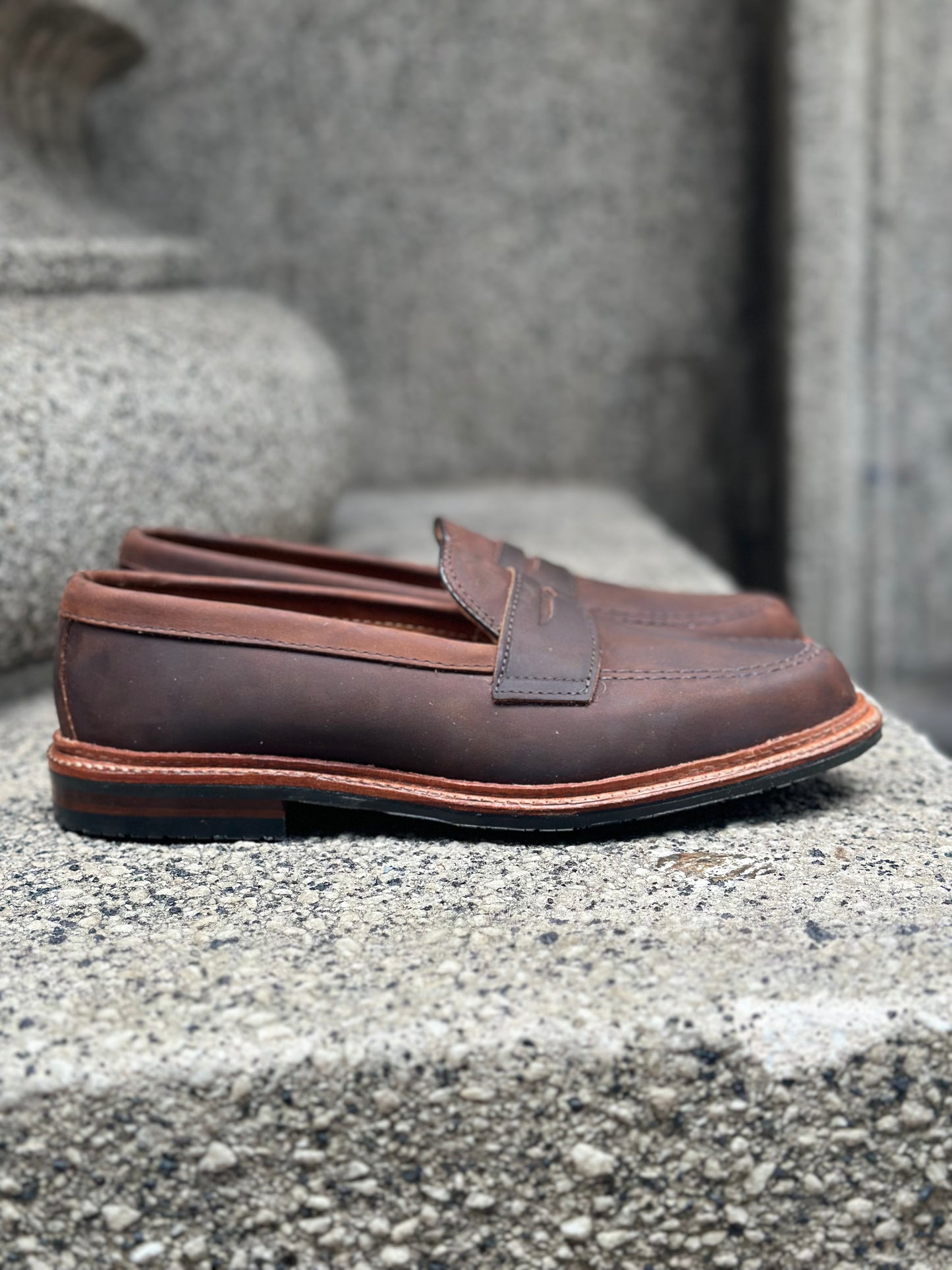 D2216L - Smooth Tobacco Chamois Penny Loafer