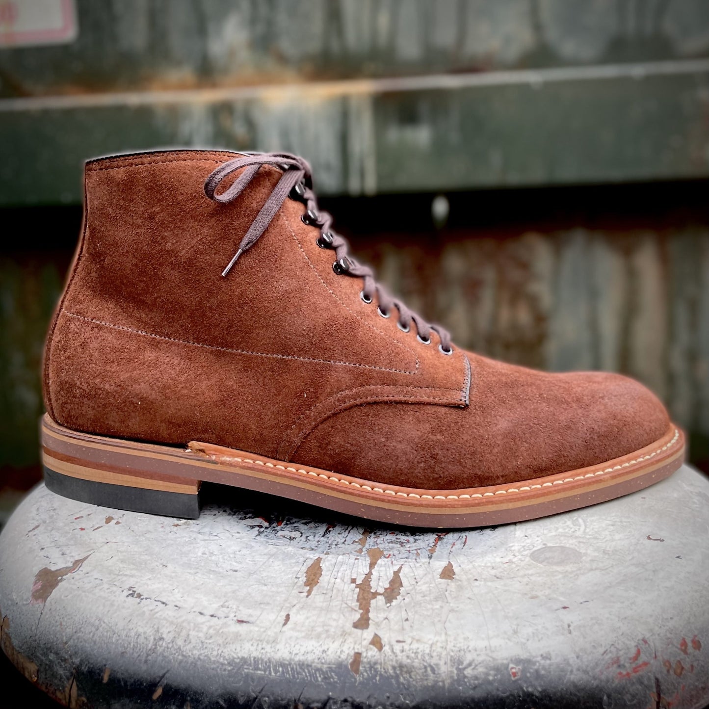 D2808H - Plain Toe Boot in Tobacco Reverse Chamois