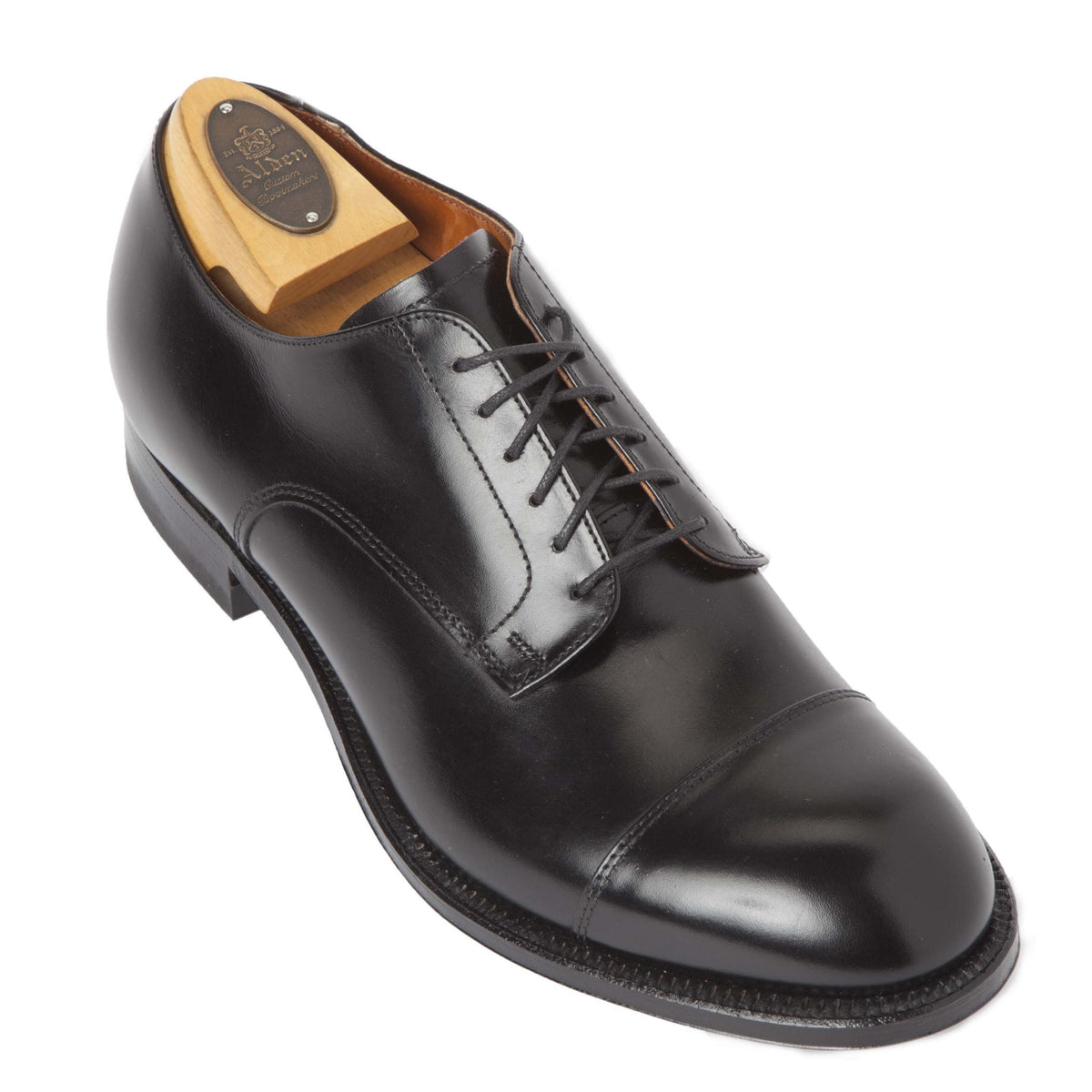558 - Modified Cap Toe Blucher in Black Calfskin – ALDEN SHOES