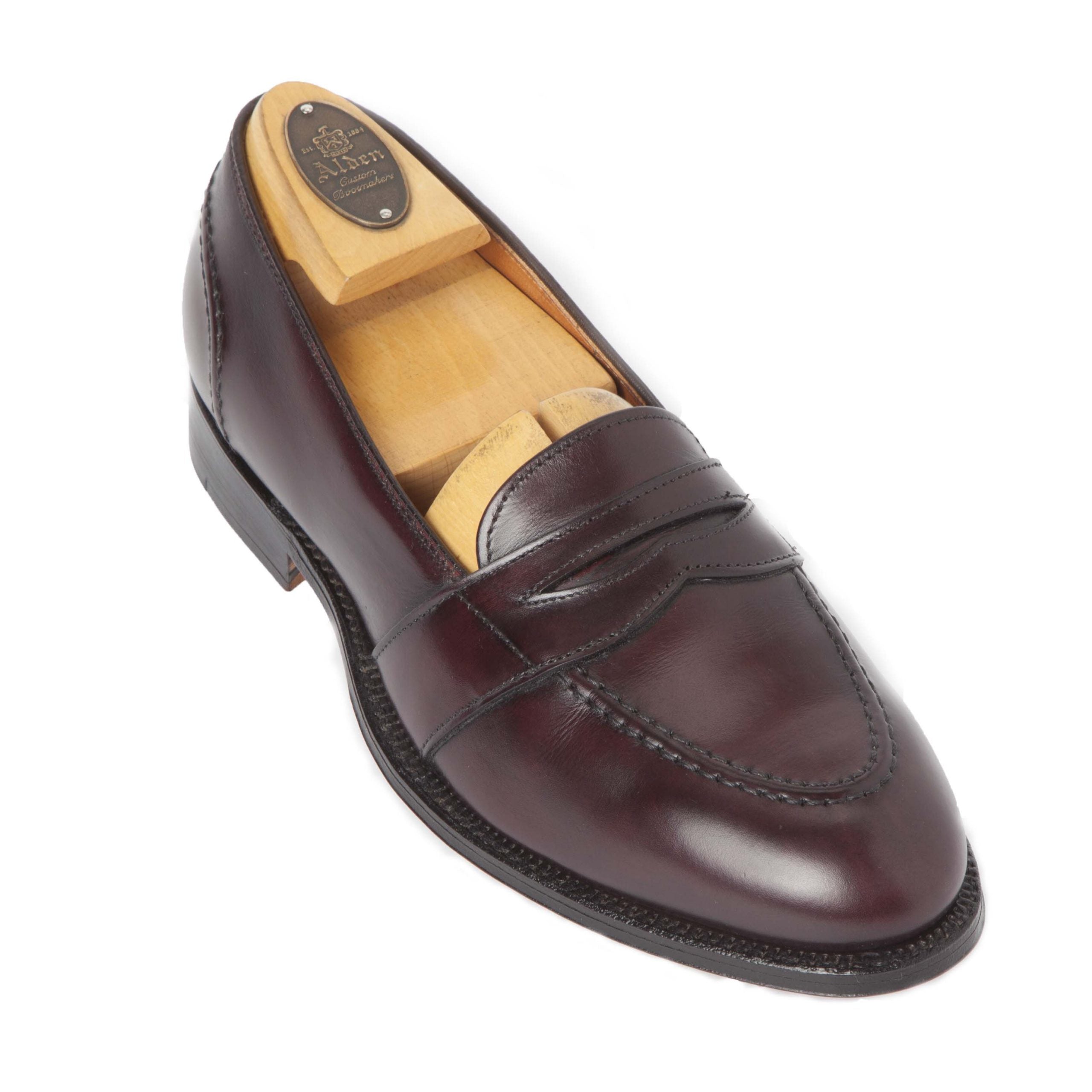 683 - Full Strap Loafer in Burgundy Calfskin