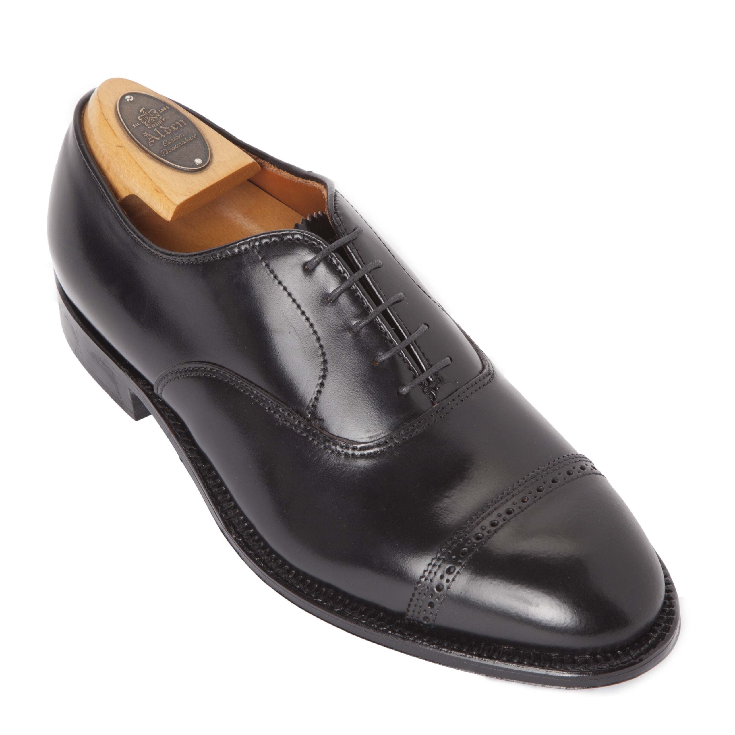 9016 - Perf Tip Bal in Black Shell Cordovan