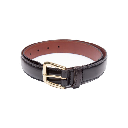 The Alden Madison B002 - Black Shell, 30mm Gold is a dark brown Horween Shell Cordovan leather belt with a shiny gold buckle. It has a lighter brown inner side with multiple holes for size adjustment and is coiled neatly.