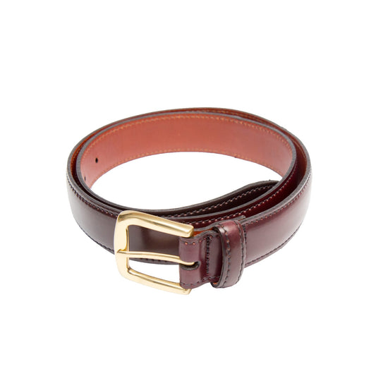 Alden Madisons A002 Color 8, 30mm gold belt boasts sleek brown leather with a shiny buckle. Visible edge stitching gives it a classic, polished look.